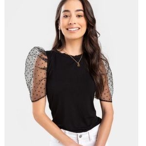 NWT Francesca’s Jocelyn Puff Sleeve Black Blouse Size Large